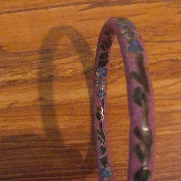 Purple floral hand painted ceramic bangle bracelet - Picture 5 of 5